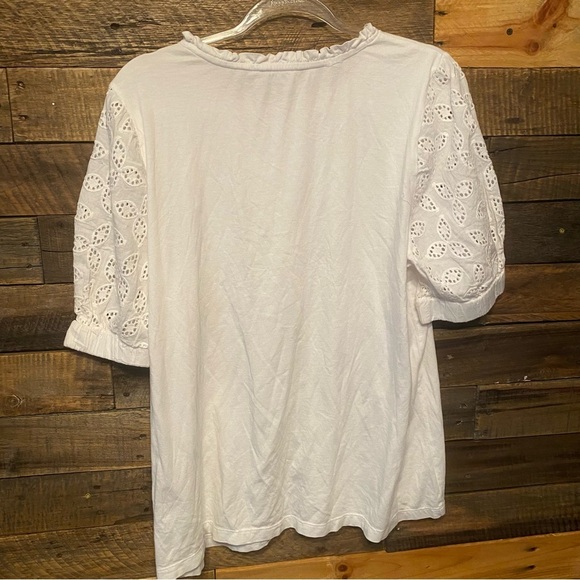 Banana Republic White Floral Embroidered Puff Sleeve Soft T Shirt - Picture 3 of 5